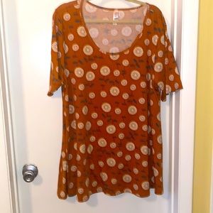 Lularoe top